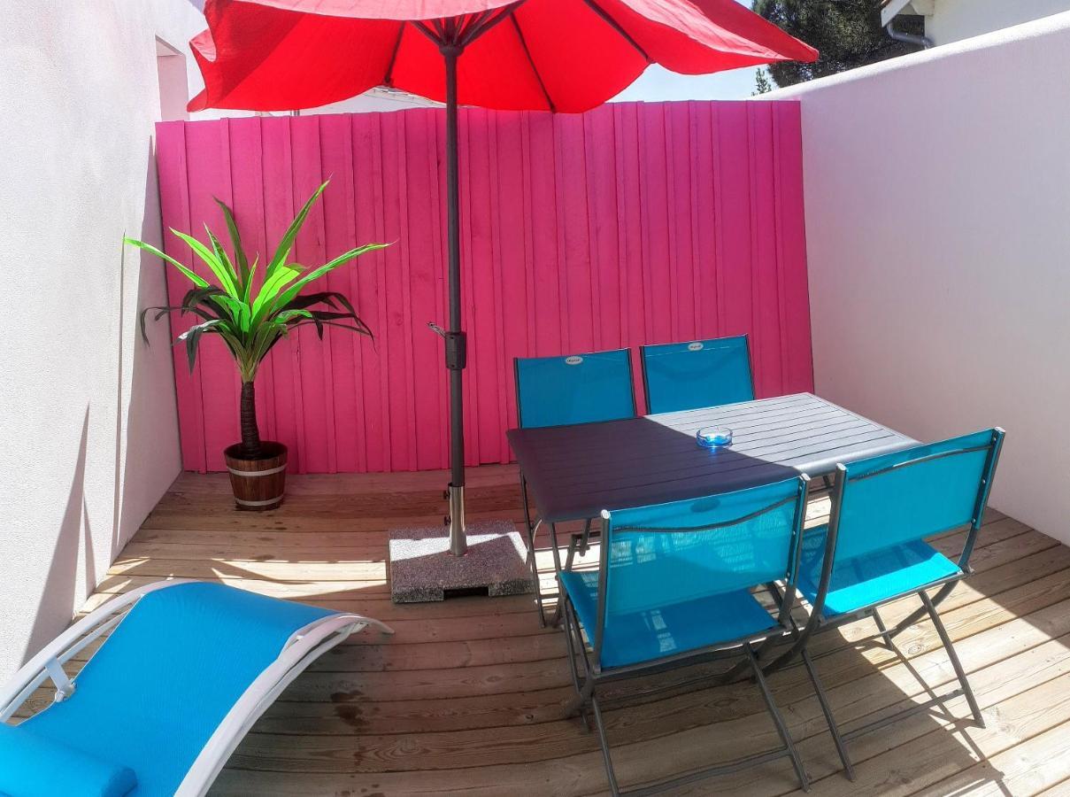 Logis Du Chateau Apartment Le Chateau-d'Oleron